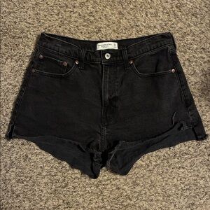 Abercrombie & Fitch curve love high rise mom short -size 30 /10